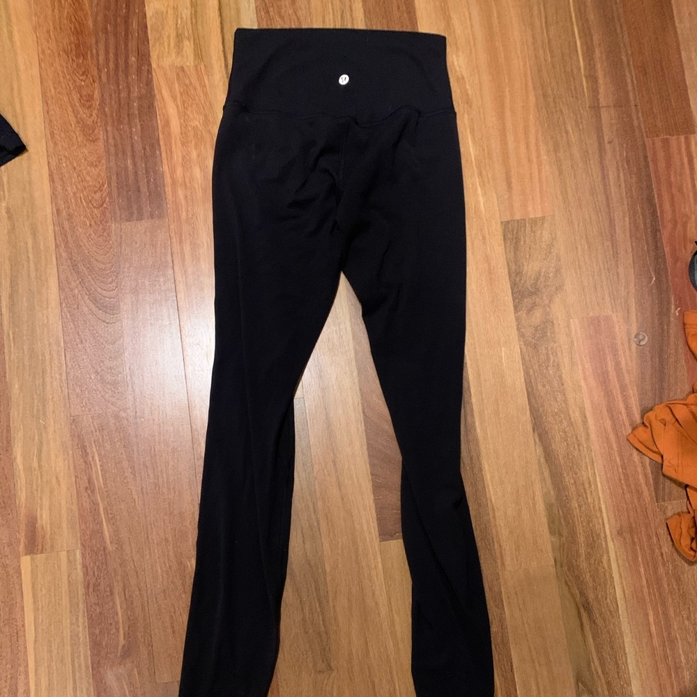Lululemon size 6 align pants 31’ (long).